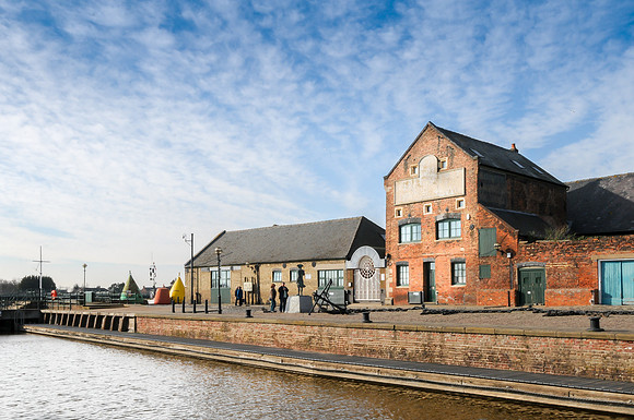 14PT_140316_CustomHouse_1099